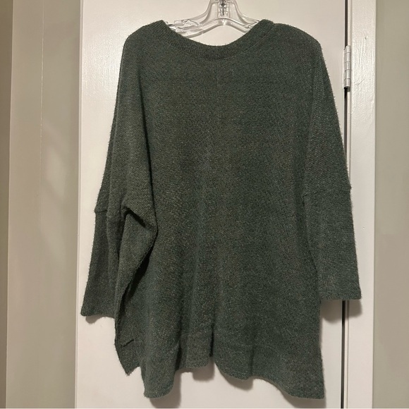 Pink Lily green oversized sweater size S - Picture 3 of 7